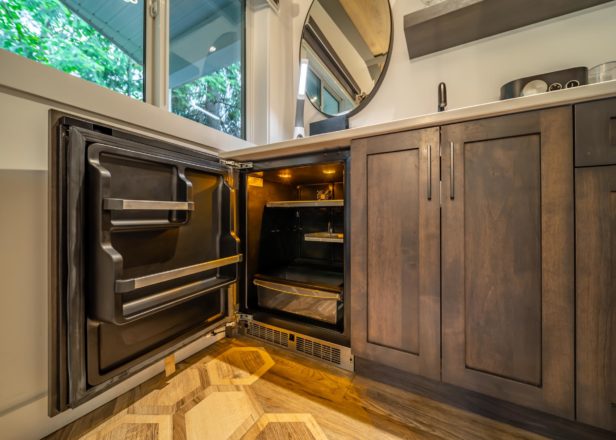 Halcyon King Cottage Fridge