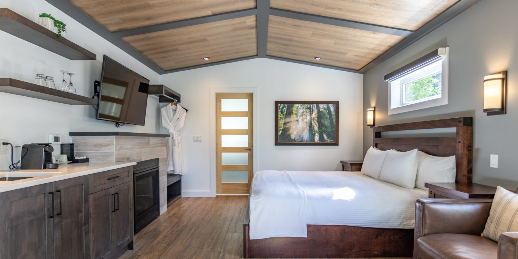 Halcyon Hot Springs - Cottage